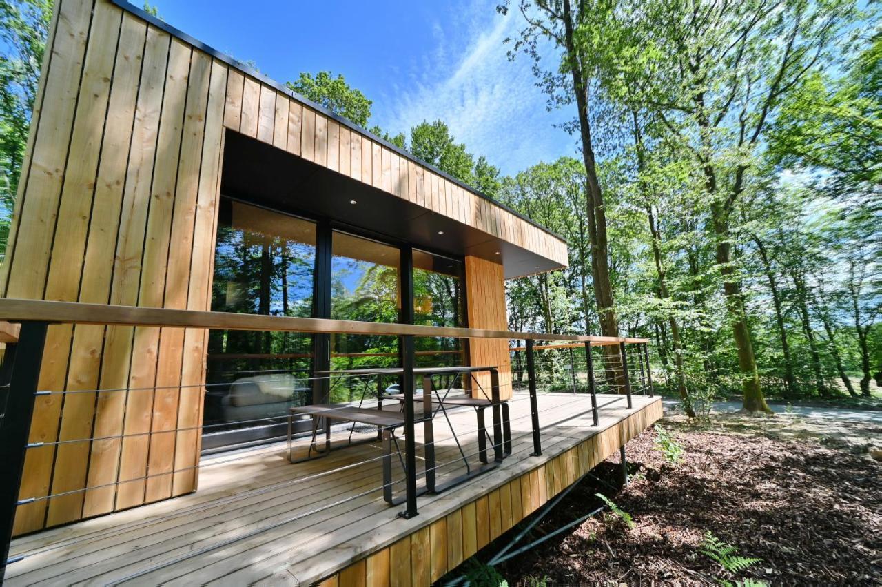 Forest Cube Oignies Екстериор снимка